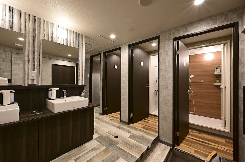 Фото Hotel Tomariya Ueno