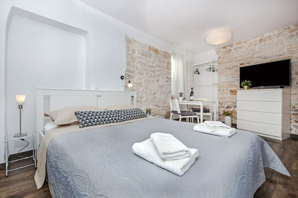 Фото Pisinium Studios