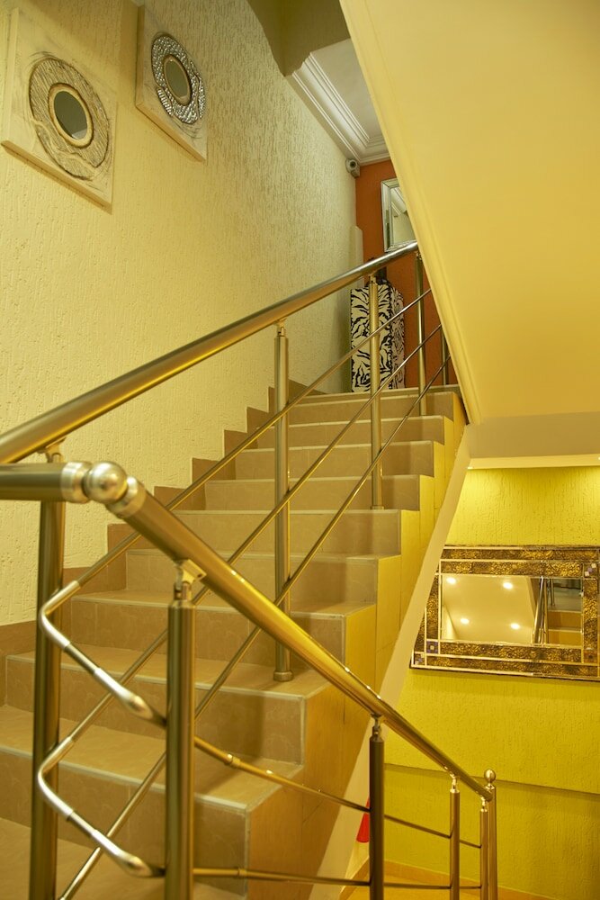 Фото The Ritzz Exclusive Guest House