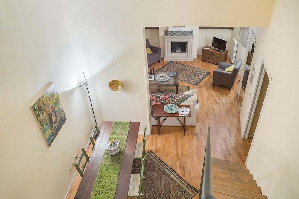 Фото Casa all'ex Fabbrica di Pomodoro