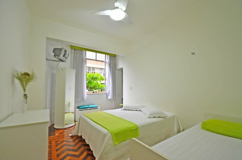 Гостиница LineRio Copacabana Family Residence 322 в Рио-де-Жанейро