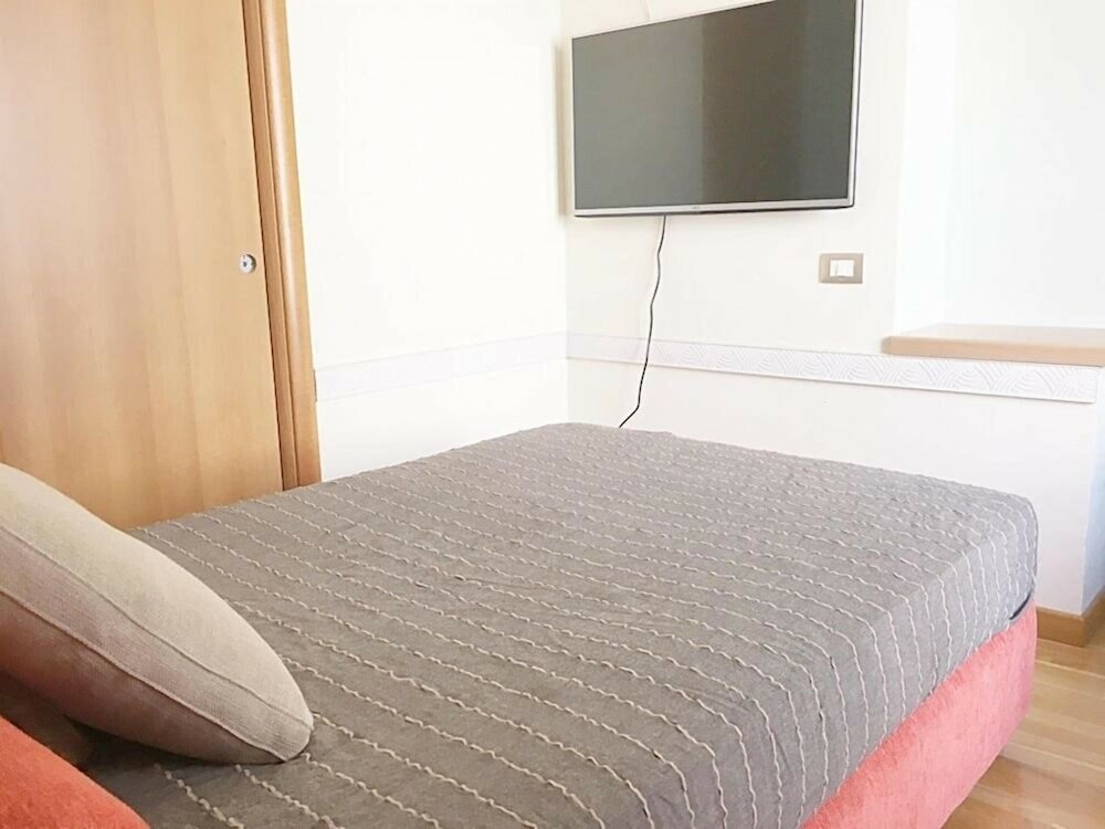 Фото Gramsci Apartments