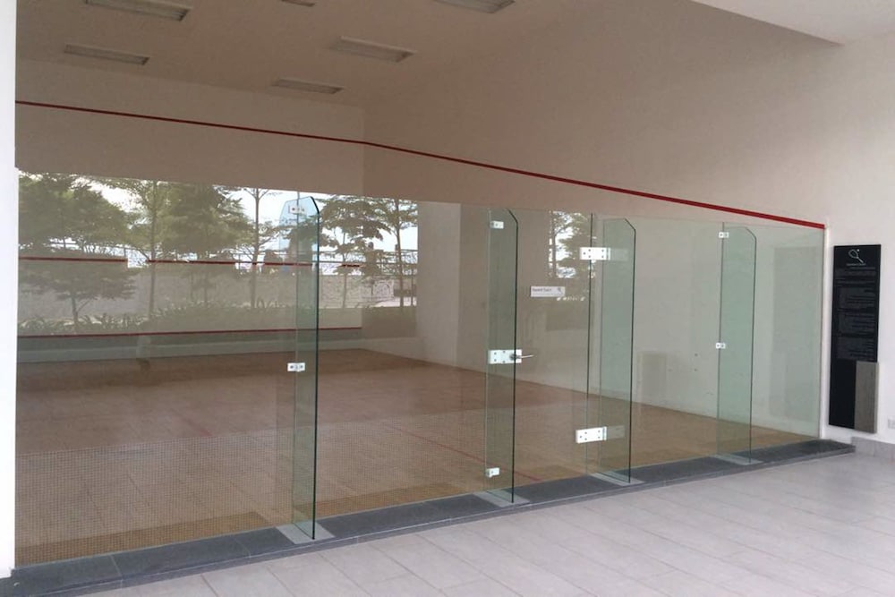 Фото Vinz at Silverscape Luxury Residence