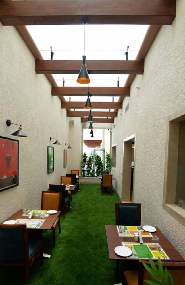 Фото Lemon Tree Hotel Coimbatore