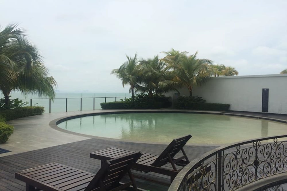 Фото Vinz at Silverscape Luxury Residence