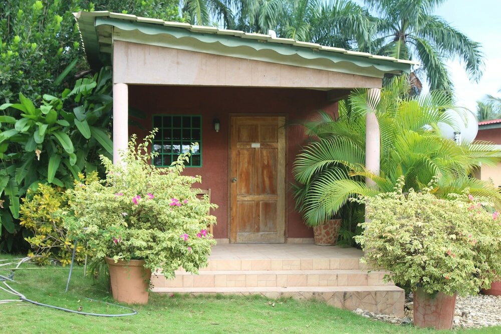 Фото Le Jardin Hotel Restaurant