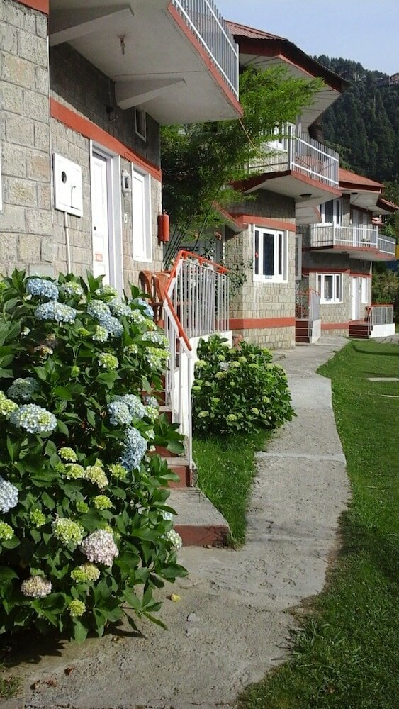 Фото Hotel Dev Cottage