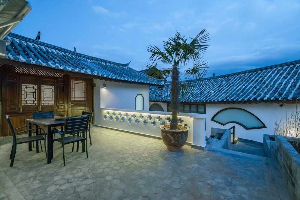 Фото Lize Graceland Artistic Suite Inn