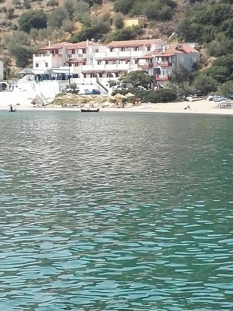 Фото Nereides Apartments