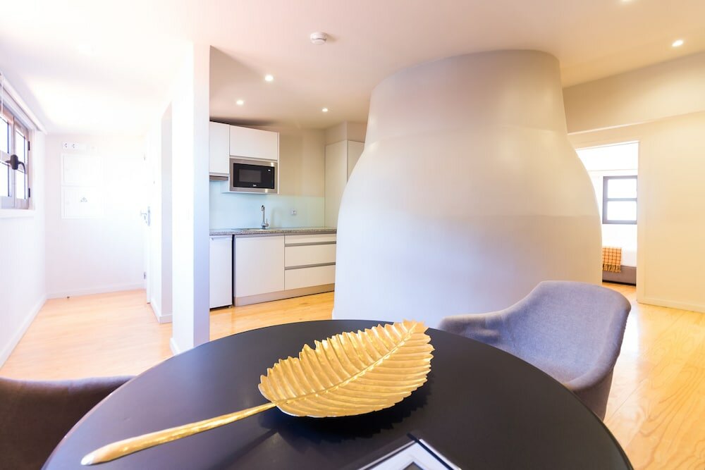 Фото Oporto Near Apartments