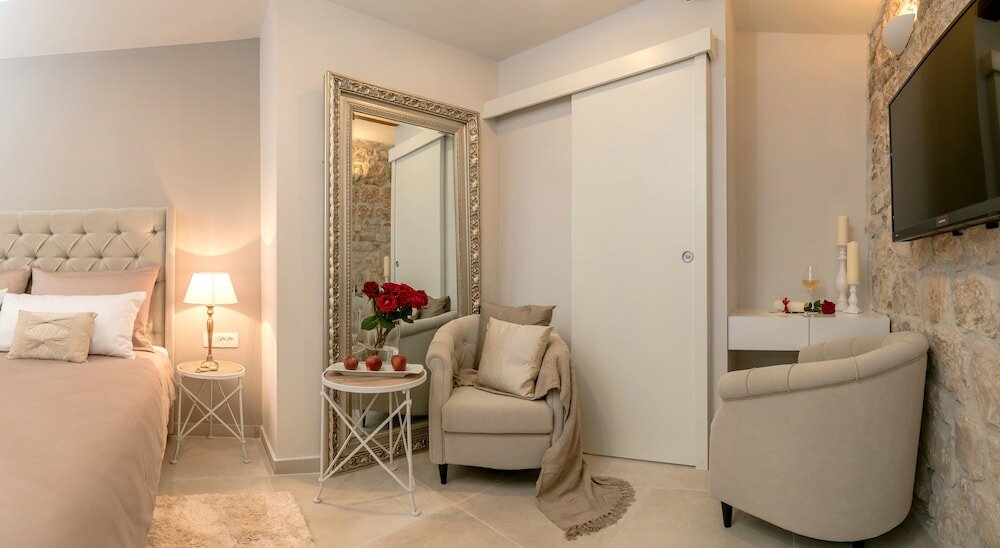 Фото Jupiter Lux Rooms