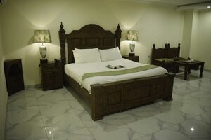 Гостиница Grand Millennium Hotel