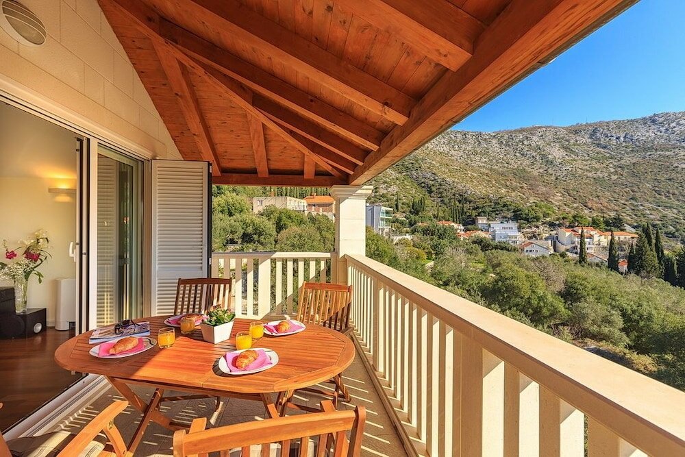 Фото Apartments Moretić