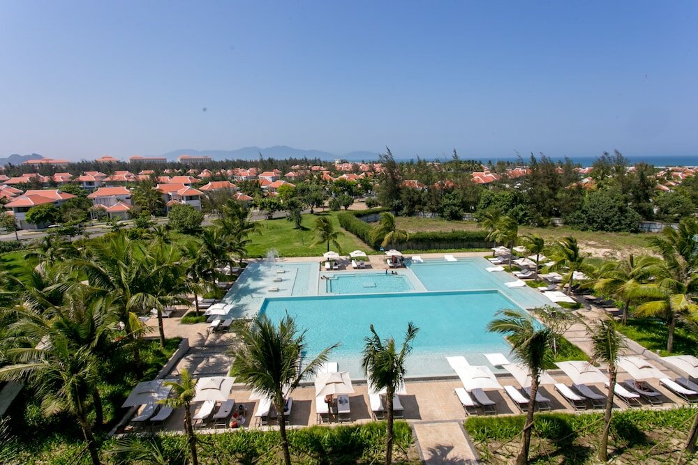 Фото Luxury Apartment in 5 Stars Resort