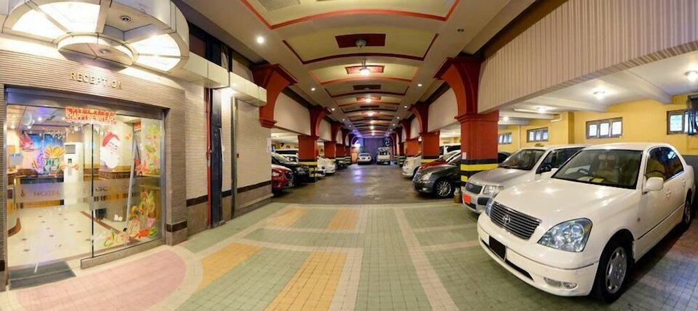 Фото отеля 2