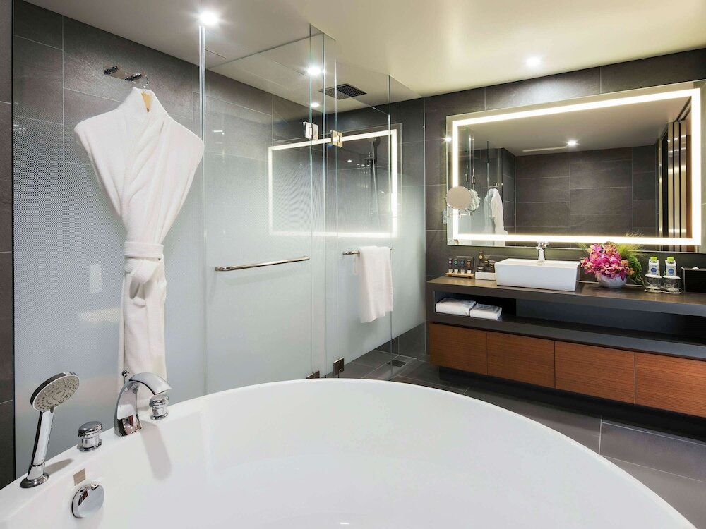Фото Novotel Ambassador Seoul Dongdaemun Hotels & Residences