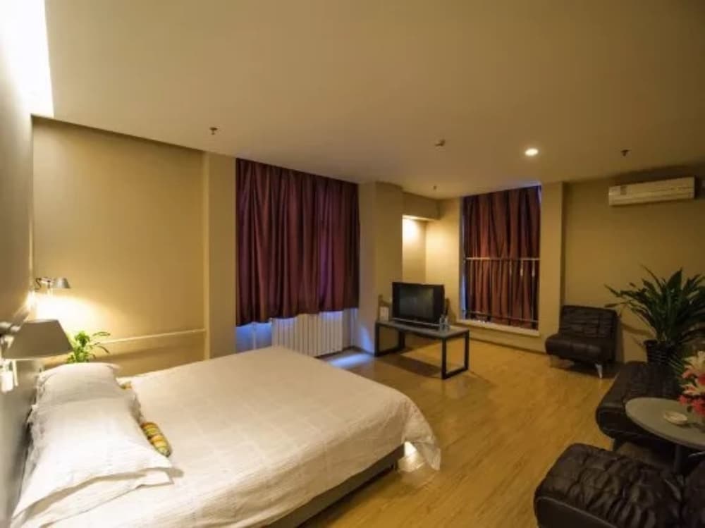 Фото Luoyang Aviation E-Home Inn