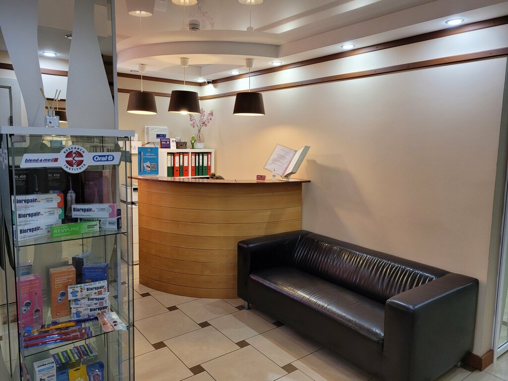 Clínica dental Meditsinsky tsentr Khoroshiye vrachi, , foto