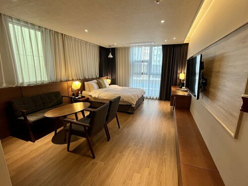 Гостиница New Grand Hotel в Чинджу