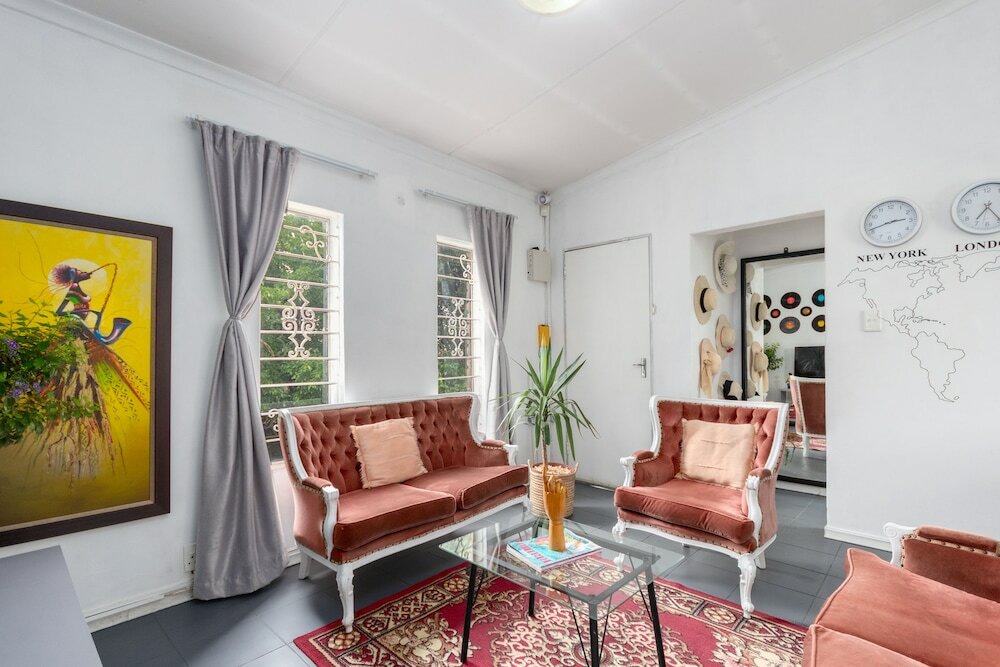 Фото Bedford Manor