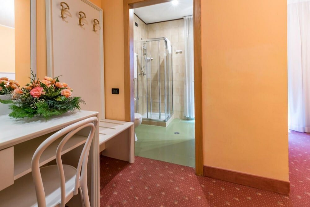 Фото Hotel Bavaria