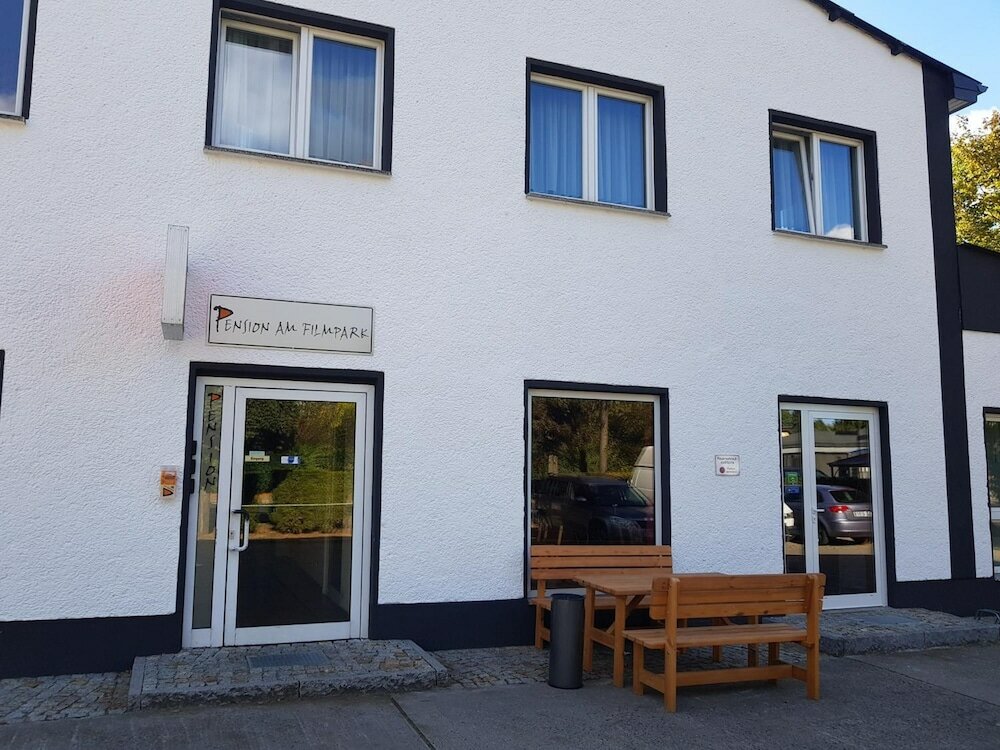 Фото Pension am Filmpark