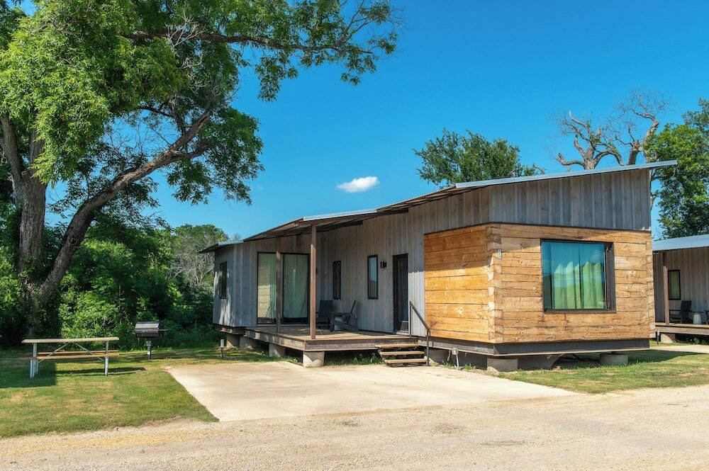 Фото Camp Fimfo Waco