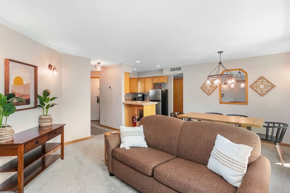 Фото Dasha's Snowboard Track - Icicle Village