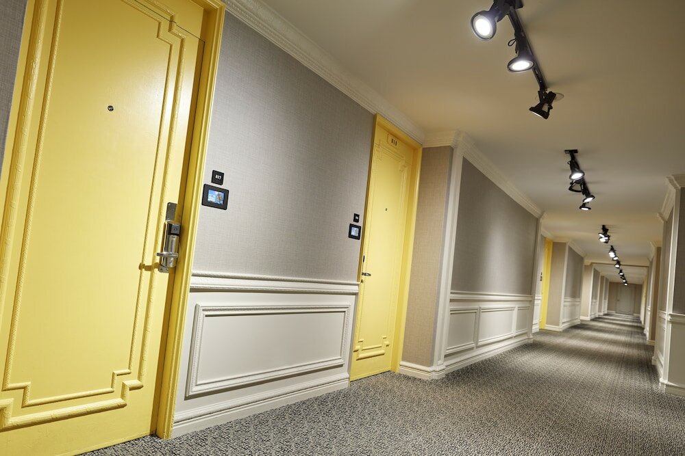 Фото The Bristol Hotel San Diego