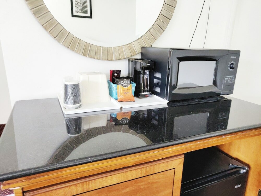 Фото Countryside Inn