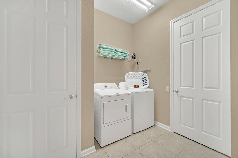 Фото Lakeview Condo, Directly Next To Pool! Near Wdw
