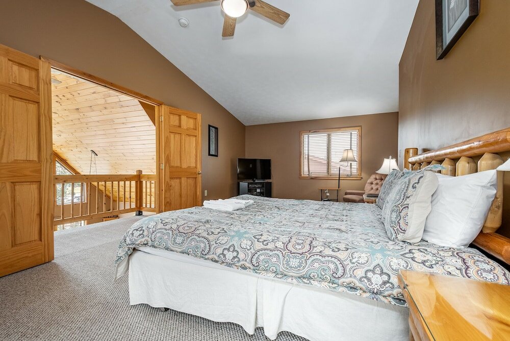 Фото Almost Paradise