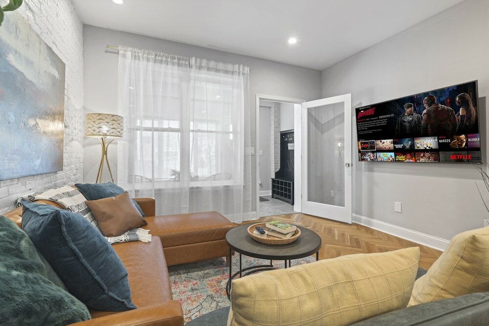 Фото Modern & Comfy - 5 - Location GameRoom