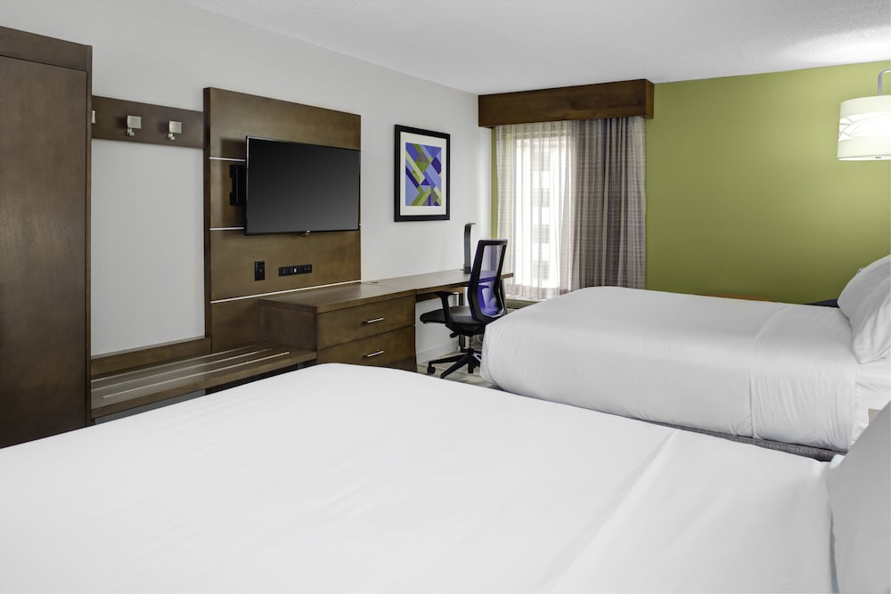 Фото Holiday Inn Express Chester, an Ihg Hotel
