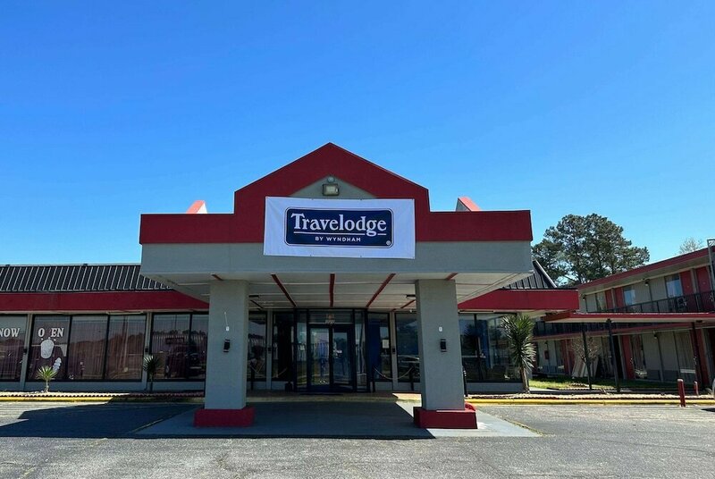 Гостиница Travelodge by Wyndham Lumberton