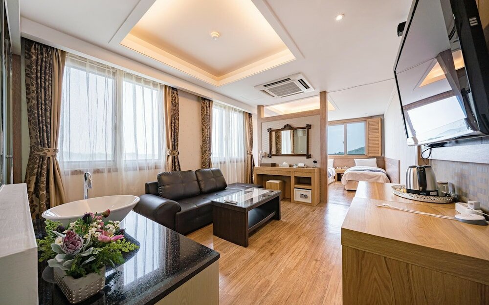 Фото Incheon Prince Hotel