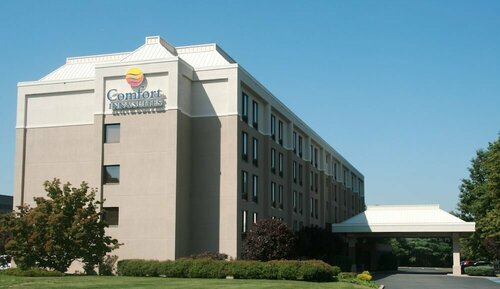 Гостиница Comfort Inn & Suites Somerset - New Brunswick