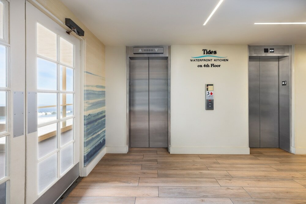 Фото Отель Monterey Beach