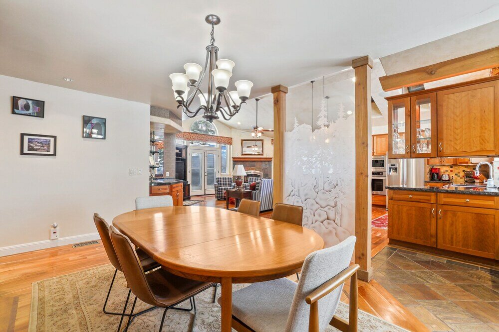 Фото Bird's Nest