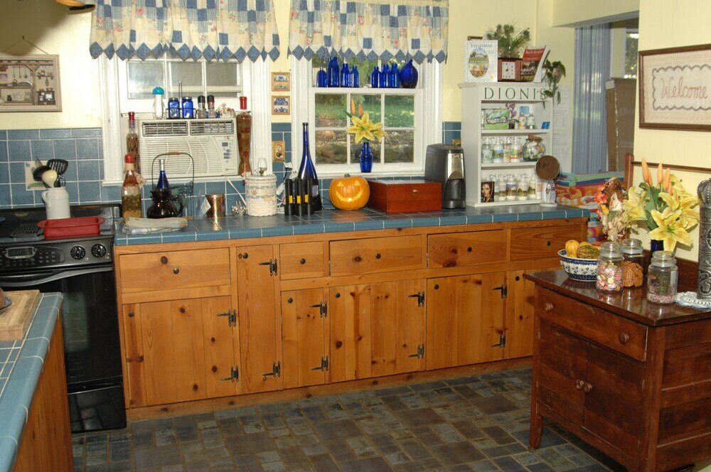 Фото Briar Patch Bed & Breakfast Inn