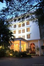 Фото The Grand Magrath Hotel