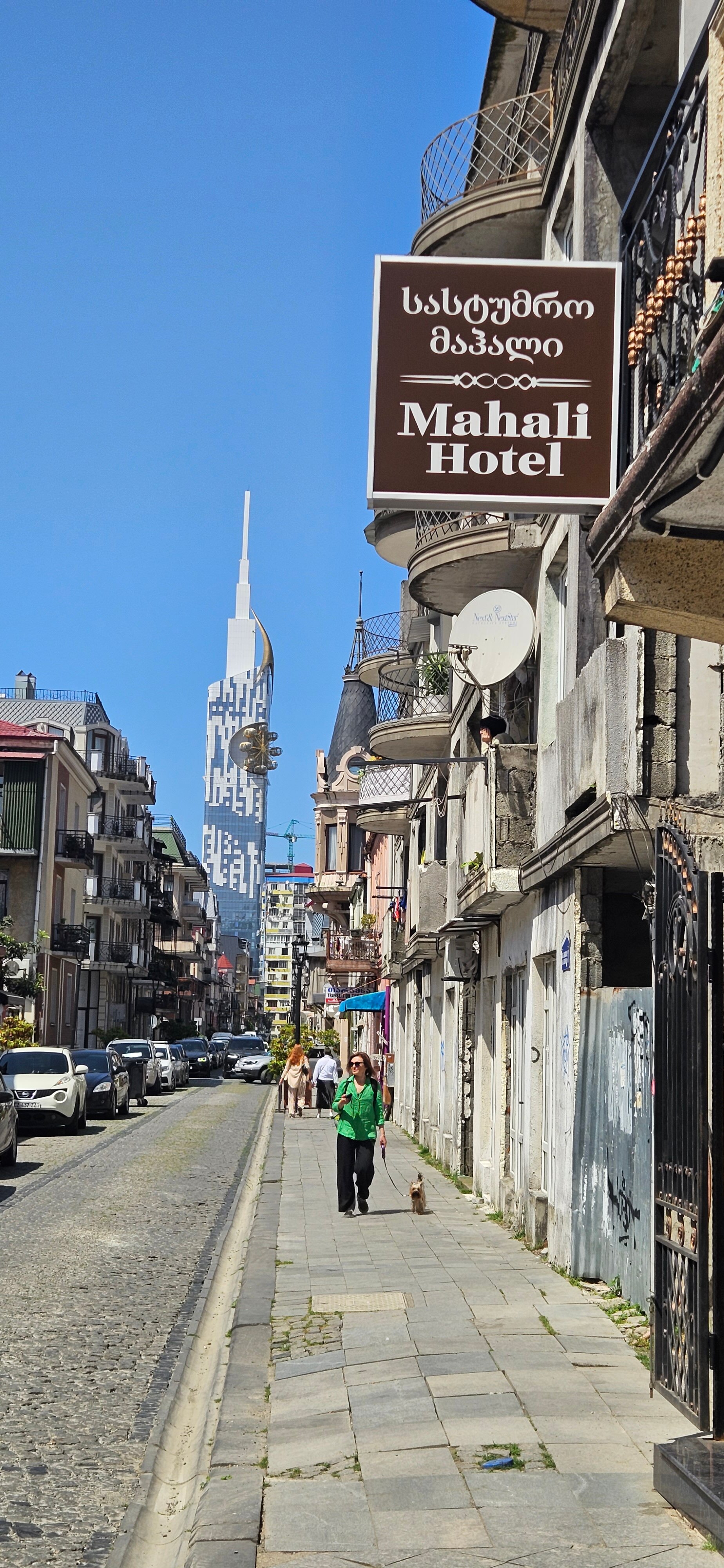 Фото отеля 1