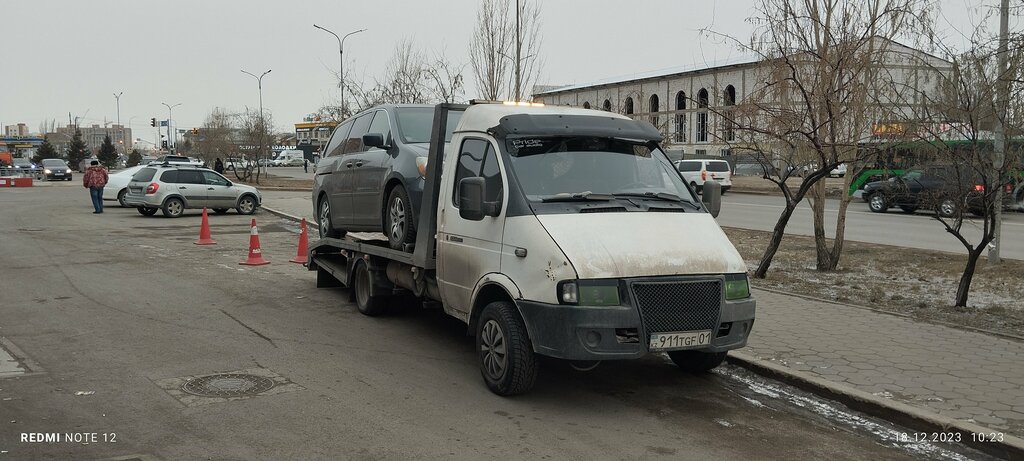 إخلاء السيارات Служба эвакуации автомобилей ، أستانا، صورة