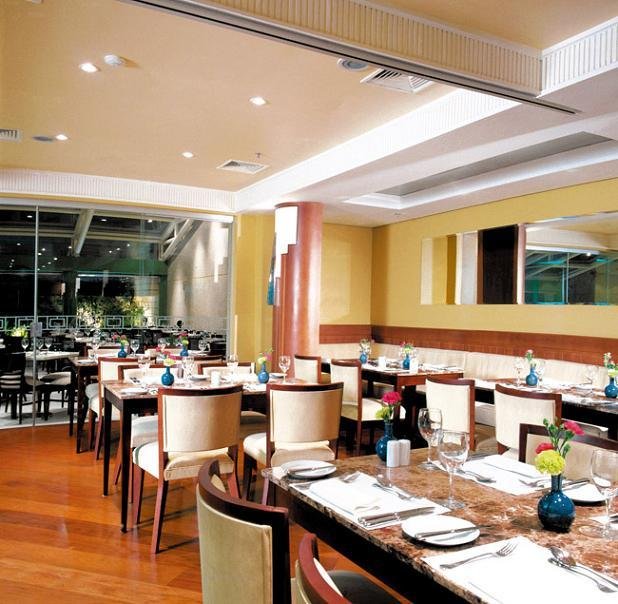 Фото Estanplaza Funchal - Faria Lima