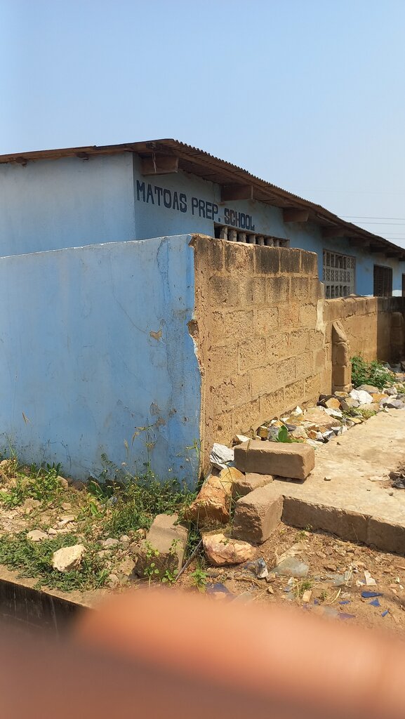 School Matoas Prep. School, Accra, photo