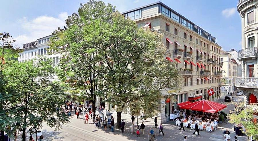 Фото отеля 1