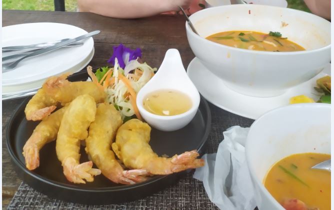 Фото Maikhao Hotel 