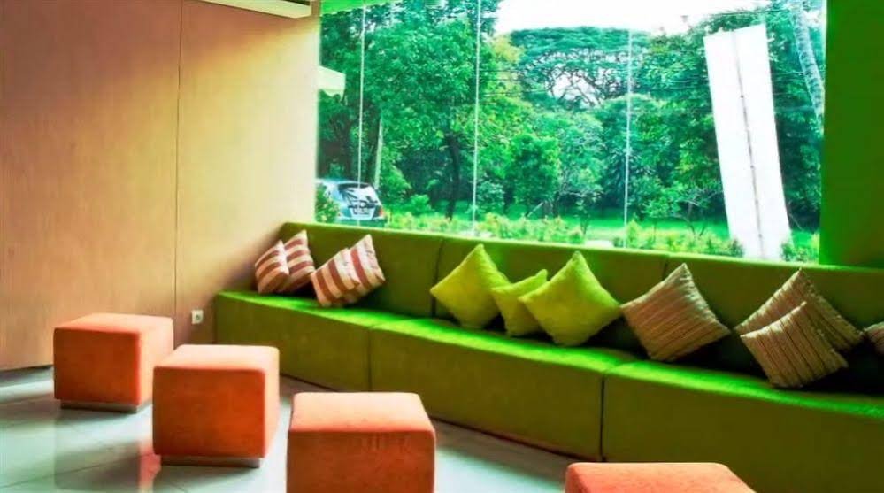 Фото Pomelotel Jakarta