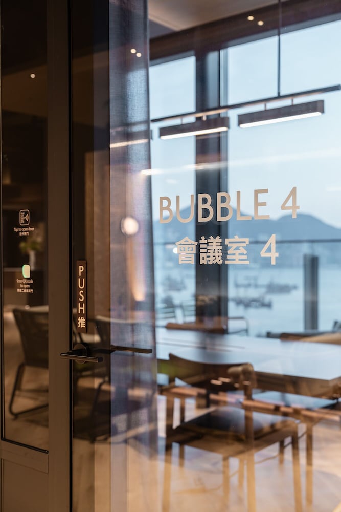 Фото Townplace West Kowloon