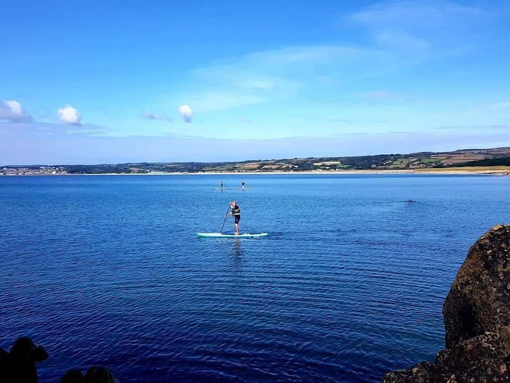 Фото Wesley House Holiday Cottages
